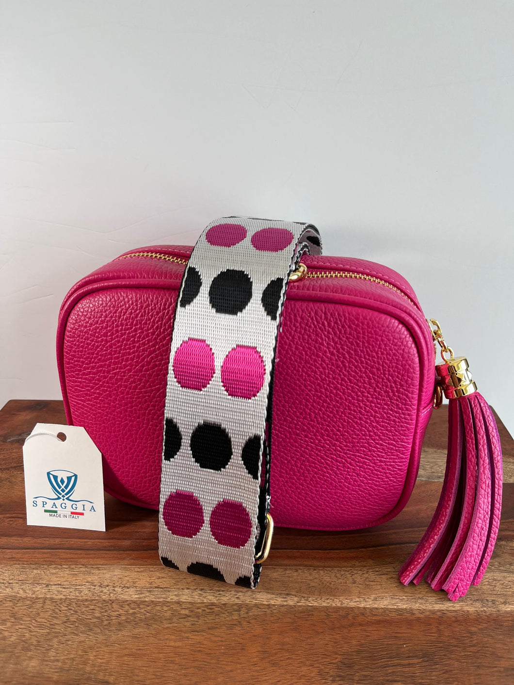 Classico Fuscia Bubbles
